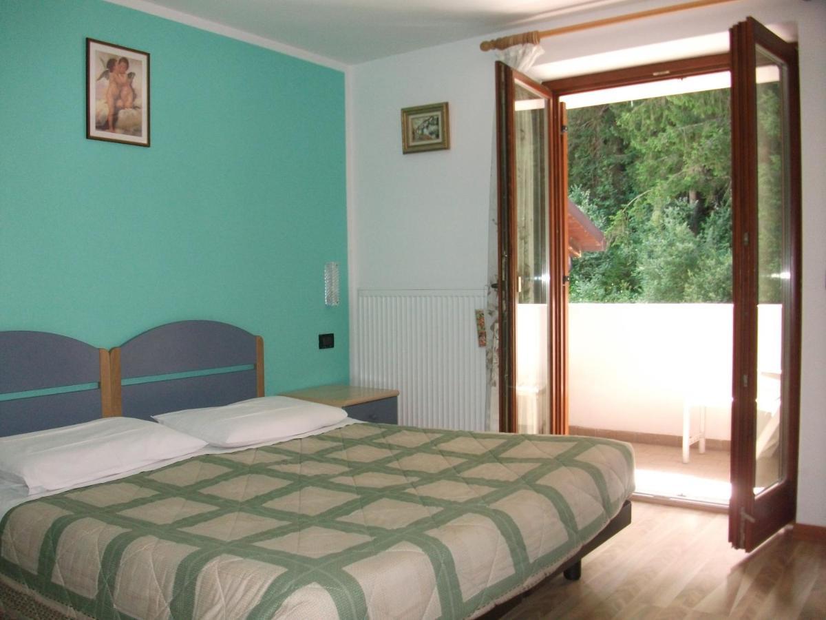 Hotel Genzianella Presenaio Ngoại thất bức ảnh