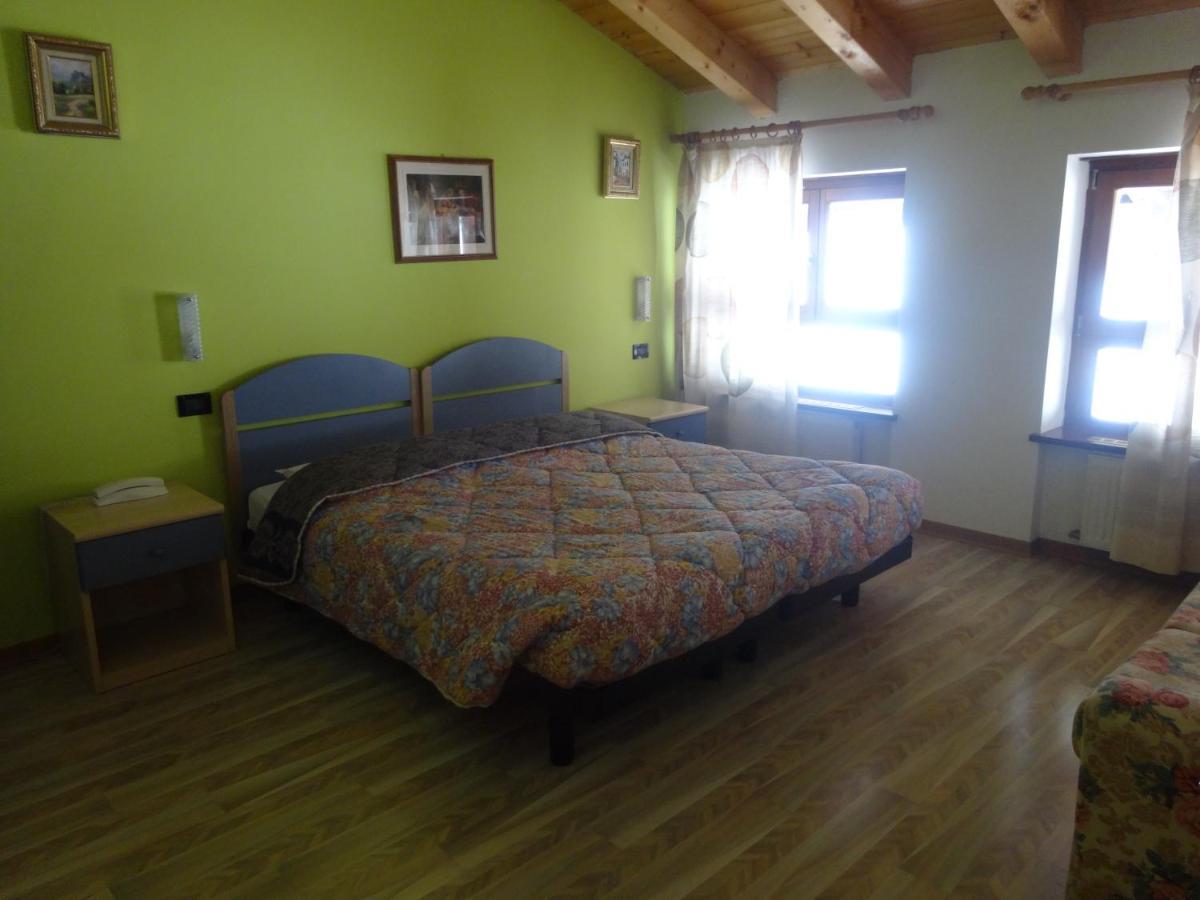 Hotel Genzianella Presenaio Ngoại thất bức ảnh