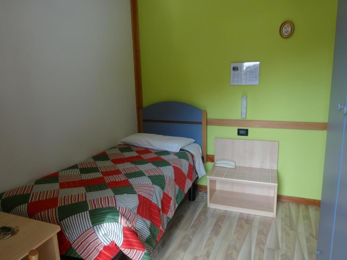 Hotel Genzianella Presenaio Ngoại thất bức ảnh
