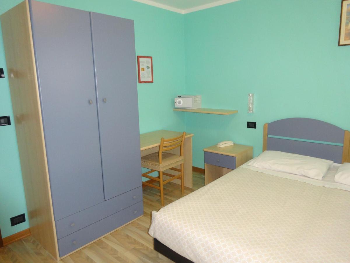 Hotel Genzianella Presenaio Ngoại thất bức ảnh